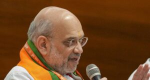 Kolkata Doctor Murder : राज्यपाल बोस आज करेंगे गृह मंत्री से मुलाकात, देंगे मौजूदा परिस्थिति की रिपोर्ट